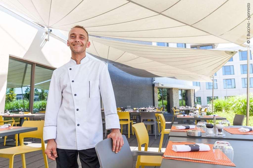 Hotel Parkest Genas Facilități foto
